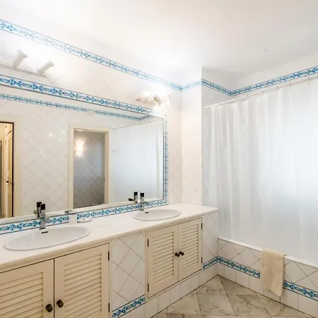 Private Villa - Vilamoura Tennis